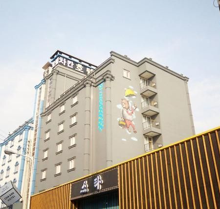 Chakan Hotel Gunsan Exterior foto